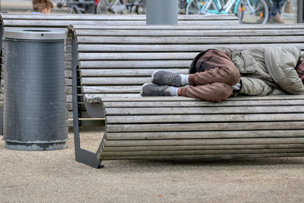 De overheid produceert dakloze mensen